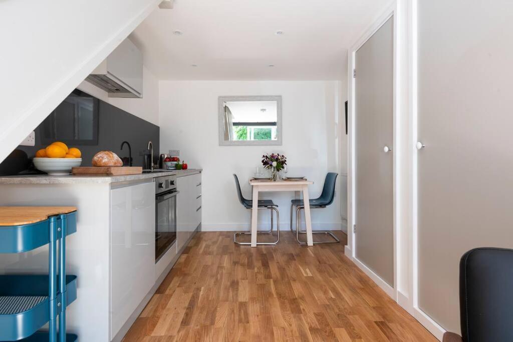 The Studio, Rosebud. 5 Minutes Walk To Beach. Uny Lelant 外观 照片